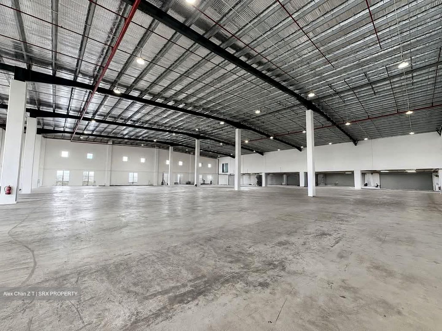 Upper Changi Road East (D16), Warehouse #607938681